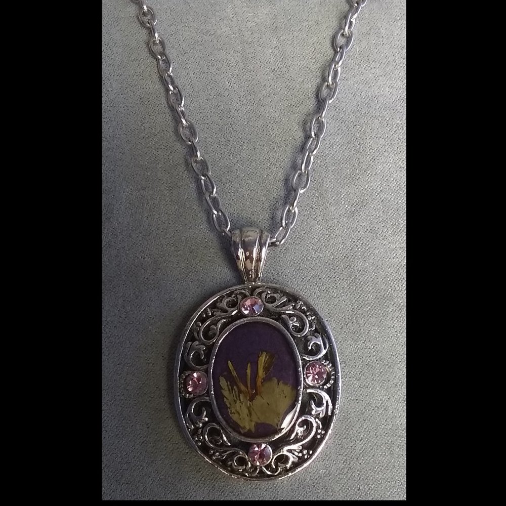 "Organic" Silver Pendant with pink stones $5 add on with any purchase